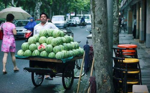 南通梨园路吃瓜视频,一场街头美食盛宴
